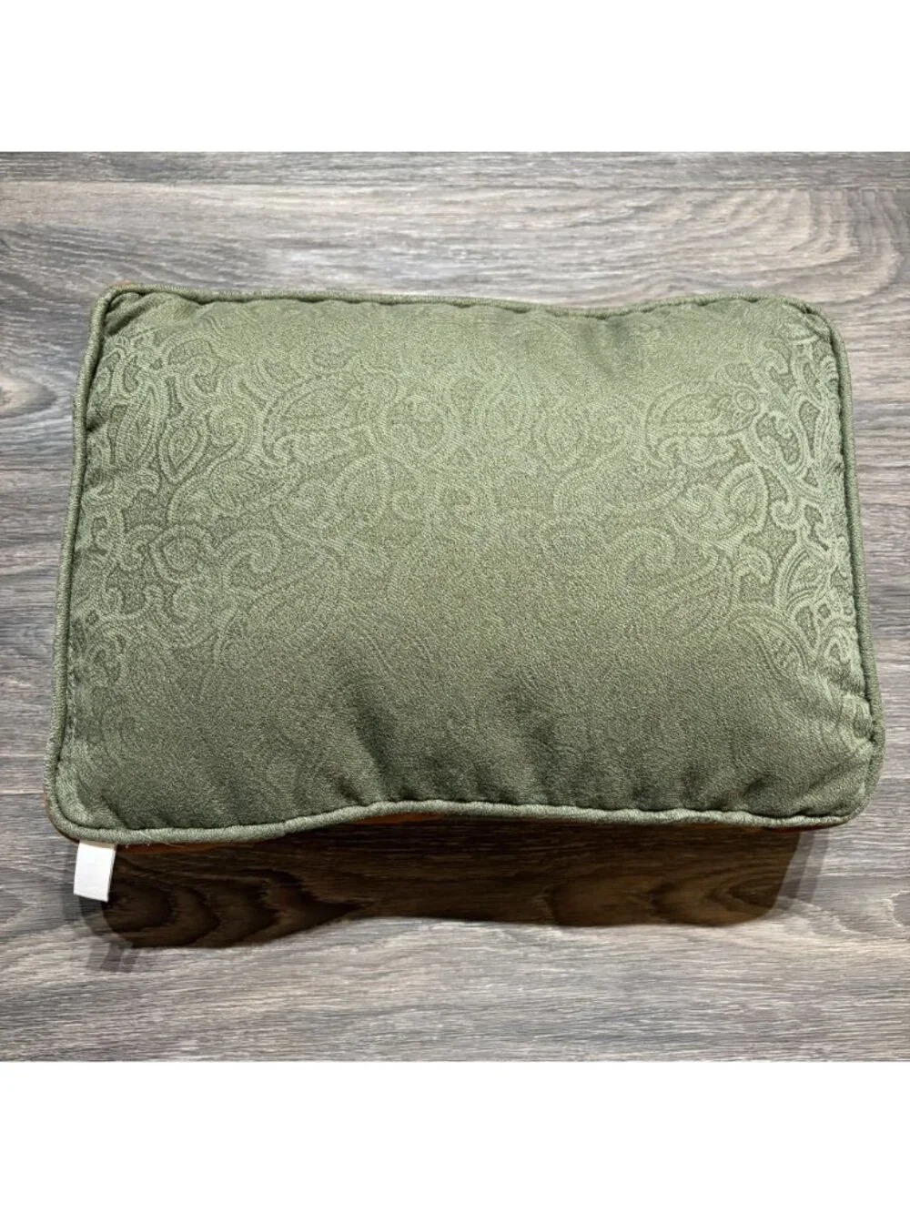 Newport tapestry lumbar